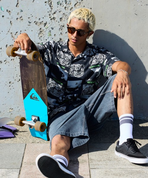 Quiksilver(クイックシルバー)の「QUIKSILVER メンズ MERCURY TUBES 半袖レーヨンシャツ <MERCURY COLLECTION>【2026年春夏モデル】/総柄オープンカラーシャツ(シャツ/ブラウス・メンズ・ブラック系その他・LARGE/MEDIUM/SMALL)」の6枚目の写真