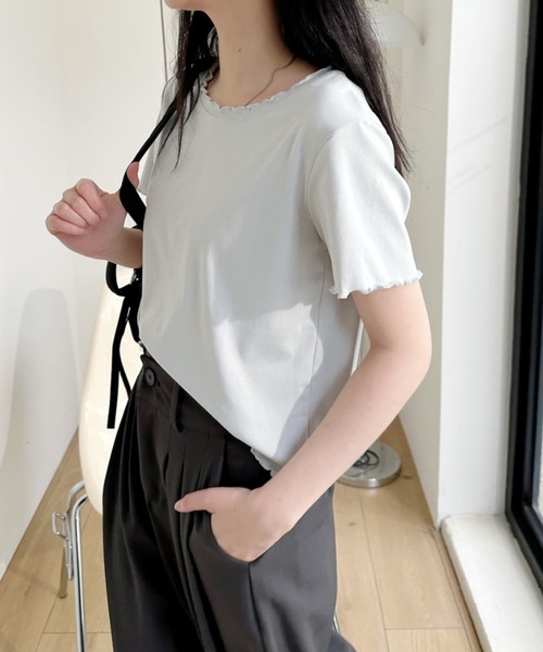 Ada.(エイダ)の「メロウ デザイン ショート丈 半袖 カットソー(Tシャツ/カットソー・レディース・グレー/ライトブルー/ブラック/ホワイト・FREE)」の9枚目の写真