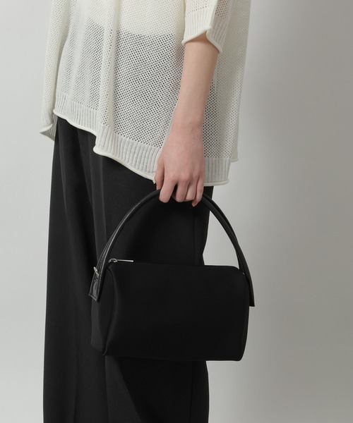 LAKOLE（ラコレ）の「ネオプレンコンビ2WAYショルダーバッグ / 656437（ショルダーバッグ・レディース・ライトブルー/ブラック/オフホワイト・FREE）」の4枚目の写真