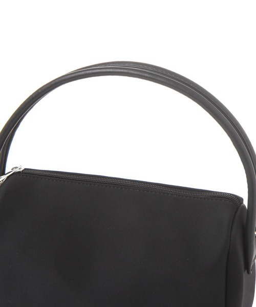 LAKOLE（ラコレ）の「ネオプレンコンビ2WAYショルダーバッグ / 656437（ショルダーバッグ・レディース・ライトブルー/ブラック/オフホワイト・FREE）」の12枚目の写真