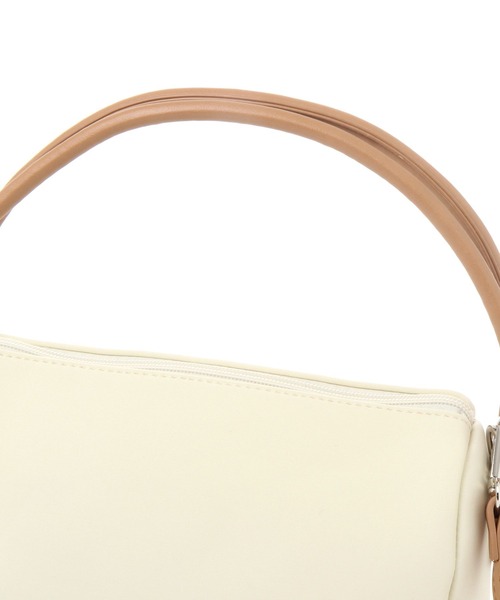 LAKOLE（ラコレ）の「ネオプレンコンビ2WAYショルダーバッグ / 656437（ショルダーバッグ・レディース・ライトブルー/ブラック/オフホワイト・FREE）」の17枚目の写真