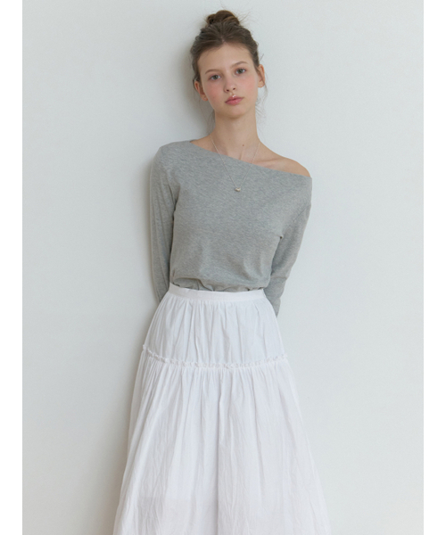 RE_L（リエル）の「Dona off shoulder t-shirt (gray)（Tシャツ/カットソー・レディース・その他・FREE）」の2枚目の写真
