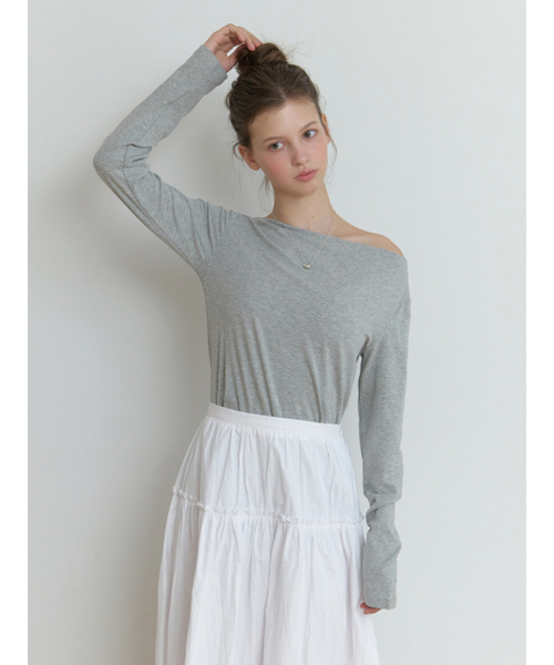 RE_L（リエル）の「Dona off shoulder t-shirt (gray)（Tシャツ/カットソー・レディース・その他・FREE）」の4枚目の写真