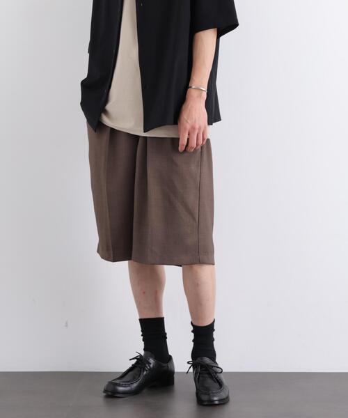 Dickies(ディッキーズ)の「Dickies/別注 Wide Tuck Short Pants(その他パンツ・メンズ・ブラック/ブラウン/アイボリー・S/L/M)」の3枚目の写真