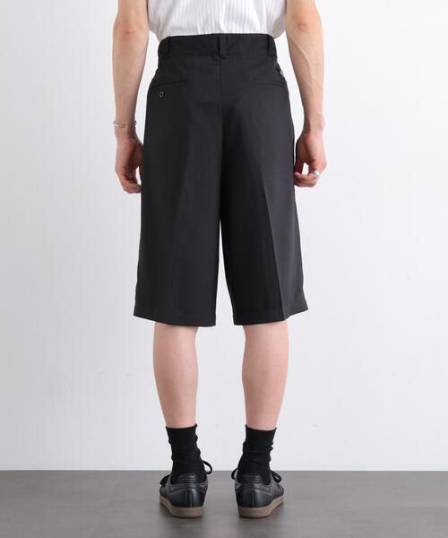 Dickies(ディッキーズ)の「Dickies/別注 Wide Tuck Short Pants(その他パンツ・メンズ・ブラック/ブラウン/アイボリー・S/L/M)」の12枚目の写真