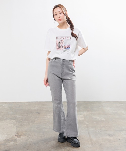 Honeys（ハニーズ）の「【ハニさら・接触冷感・ＵＶカット】フォトプリントＴシャツ（Tシャツ/カットソー・レディース・ホワイト/オートミール/スミクロ/ベージュ・L/LL/M/S）」の6枚目の写真