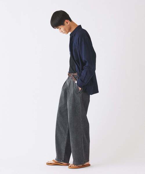 JOURNAL STANDARD relume(ジャーナルスタンダード レリューム)の「ワイドカット フェード チノパンツ(チノパンツ・メンズ・カーキ/ライトグレー/ブラックミックス/コバルトブルー・SMALL/MEDIUM/LARGE)」の22枚目の写真