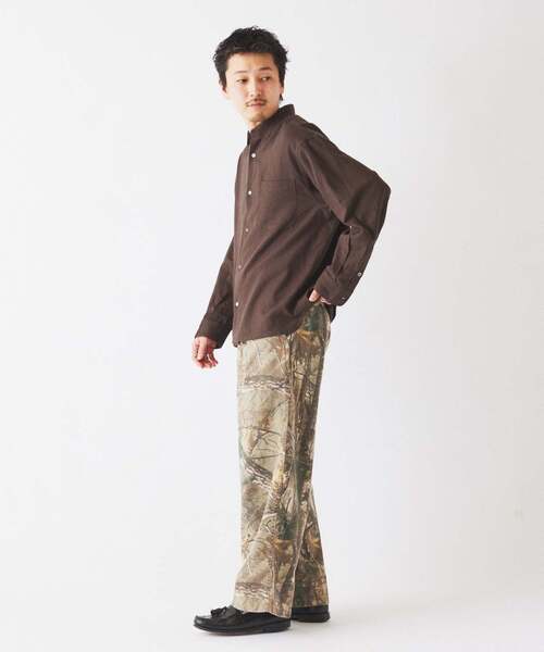 JOURNAL STANDARD relume(ジャーナルスタンダード レリューム)の「ワイドカット フェード チノパンツ(チノパンツ・メンズ・カーキ/ライトグレー/ブラックミックス/コバルトブルー・SMALL/MEDIUM/LARGE)」の13枚目の写真