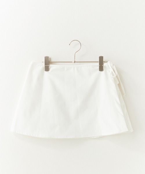 ROOPTOKYO（ループトウキョウ）の「Easy-Fit Wide-Leg Pants with a Wrap Skirt / 巻きスカート付き イージーワイドパンツ（その他パンツ・レディース・ホワイト/ブラック/アイボリー・FREE）」の4枚目の写真