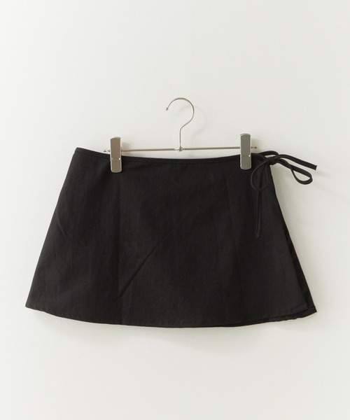 ROOPTOKYO（ループトウキョウ）の「Easy-Fit Wide-Leg Pants with a Wrap Skirt / 巻きスカート付き イージーワイドパンツ（その他パンツ・レディース・ホワイト/ブラック/アイボリー・FREE）」の6枚目の写真