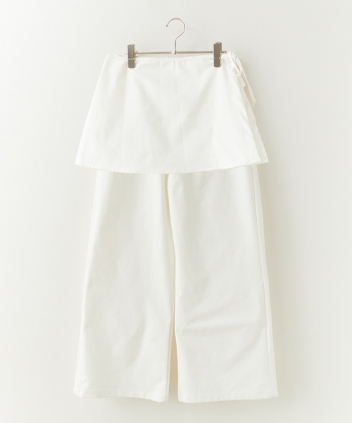 Chick(チック)の「Easy-Fit Wide-Leg Pants with a Wrap Skirt / 巻きスカート付き イージーワイドパンツ 秋 秋服 2026年秋冬(その他パンツ・レディース・ホワイト/ブラック/アイボリー・FREE)」の15枚目の写真