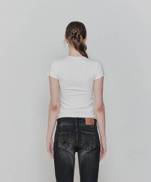 PAIN OR PLEASURE(ペインオアプレジャー)の「FRAGILE GRAPHIC TEE white(Tシャツ/カットソー・レディース・その他・SMALL/MEDIUM)」の3枚目の写真