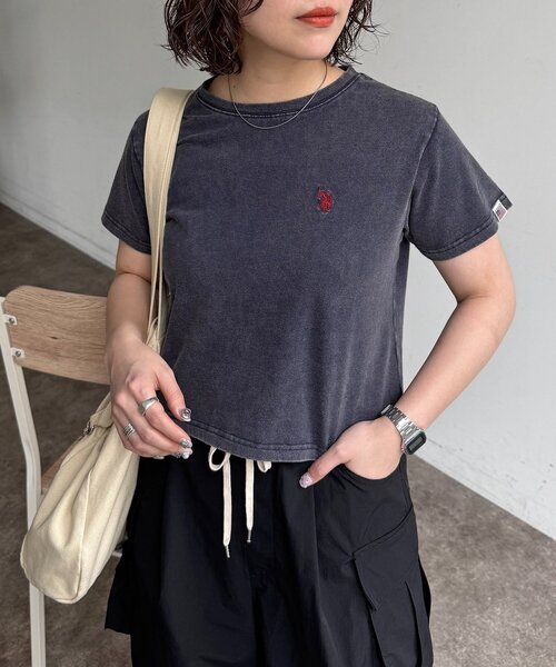 U.S. POLO ASSN.(ユーエスポロアッスン)の「【U.S. POLO ASSN.】クロップドT(Tシャツ/カットソー・レディース・ピンク/ホワイト/ブラック系その他/チャコールグレー/グレー/インディゴブルー/ブルー系その他/ネイビー/ブラック/ブラウン系その他・FREE)」の8枚目の写真