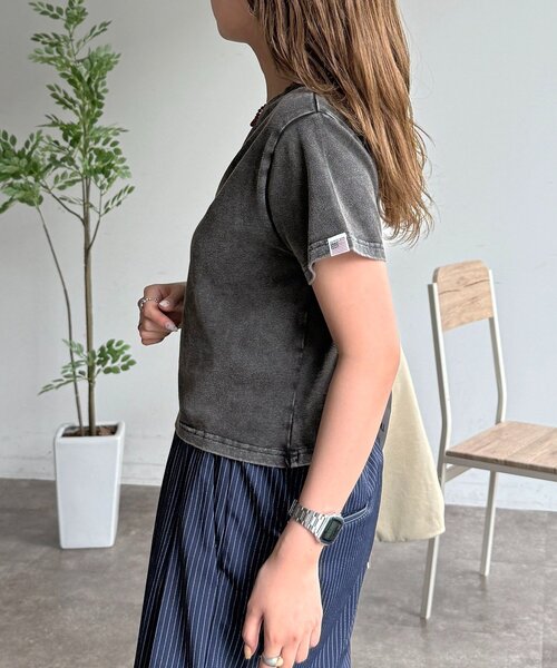 U.S. POLO ASSN.(ユーエスポロアッスン)の「【U.S. POLO ASSN.】クロップドT(Tシャツ/カットソー・レディース・ピンク/ホワイト/ブラック系その他/チャコールグレー/グレー/インディゴブルー/ブルー系その他/ネイビー/ブラック/ブラウン系その他・FREE)」の16枚目の写真