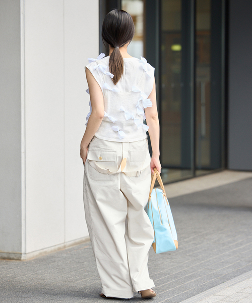 IENA(イエナ)の「PEACEFUL DAYS/ピースフルデイズ サスペンダーPT パンツ(その他パンツ・レディース・アイボリー/ネイビー・36/38)」の11枚目の写真