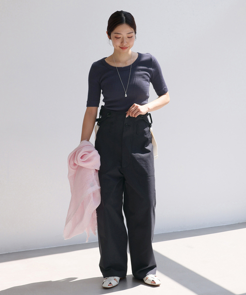 IENA(イエナ)の「PEACEFUL DAYS/ピースフルデイズ サスペンダーPT パンツ(その他パンツ・レディース・アイボリー/ネイビー・36/38)」の13枚目の写真