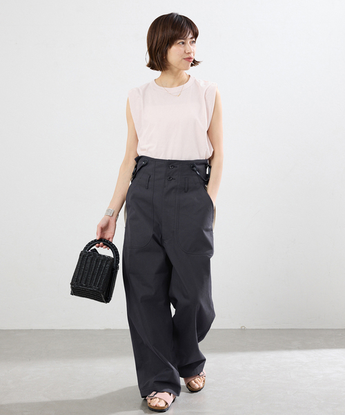 IENA(イエナ)の「PEACEFUL DAYS/ピースフルデイズ サスペンダーPT パンツ(その他パンツ・レディース・アイボリー/ネイビー・36/38)」の19枚目の写真