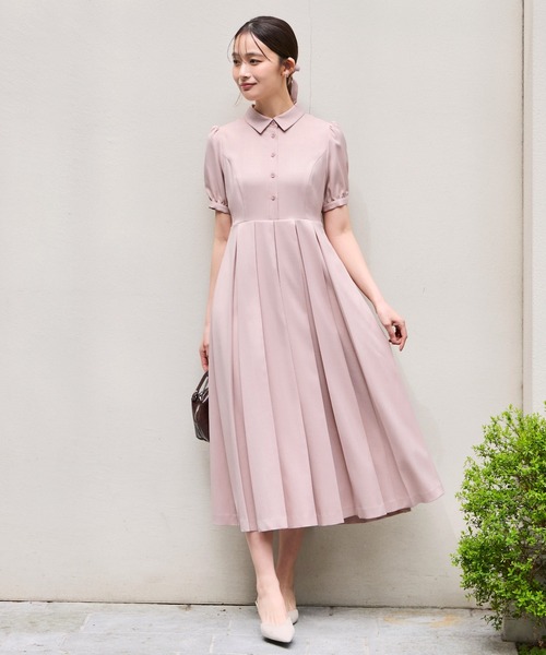 RUIRUE BOUTIQUE（ルイルエブティック）の「洗える ｜ プリーツスカート ワンピース ｜ 襟付きワンピース・夏ワンピース・ロングワンピース・リゾートワンピース・デザインワンピース（ワンピース・レディース・ピンクベージュ/グレイッシュベージュ/ネイビー・S/M/L）」の5枚目の写真
