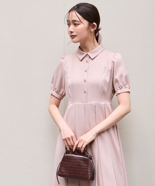 RUIRUE BOUTIQUE（ルイルエブティック）の「洗える ｜ プリーツスカート ワンピース ｜ 襟付きワンピース・夏ワンピース・ロングワンピース・リゾートワンピース・デザインワンピース（ワンピース・レディース・ピンクベージュ/グレイッシュベージュ/ネイビー・S/M/L）」の9枚目の写真
