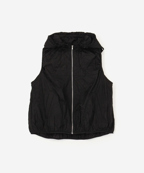 Bshop(ビショップ)の「eunoia | ナイロンシアー フードベスト WOMEN(ベスト・レディース・ブラック/グレー・ONE)」の12枚目の写真