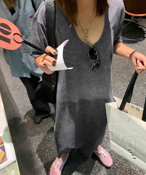 meJane(ミージェーン)の「ムラ染め Uネック半そでTシャツワンピース(ワンピース・レディース・カーキオリーブ/ヘザーチャコール・FREE)」の4枚目の写真