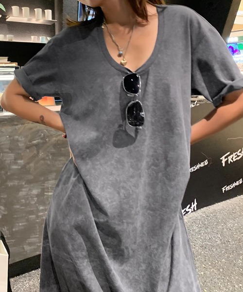 meJane(ミージェーン)の「ムラ染め Uネック半そでTシャツワンピース(ワンピース・レディース・カーキオリーブ/ヘザーチャコール・FREE)」の7枚目の写真