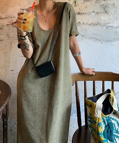 meJane(ミージェーン)の「ムラ染め Uネック半そでTシャツワンピース(ワンピース・レディース・カーキオリーブ/ヘザーチャコール・FREE)」の18枚目の写真