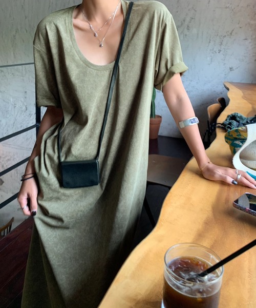 meJane(ミージェーン)の「ムラ染め Uネック半そでTシャツワンピース(ワンピース・レディース・カーキオリーブ/ヘザーチャコール・FREE)」の20枚目の写真