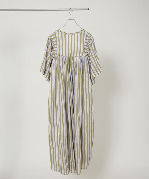 sara mallika(サラ マリカ)の「Sara mallika/Stripe Print Gather Dress(セットアップ可)(ワンピース・レディース・カーキ・S)」の5枚目の写真
