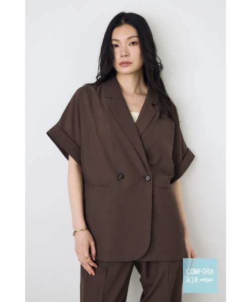 AZUL by moussy(アズールバイマウジー)の「COMFORA AIRハーフスリーブジャケット(テーラードジャケット・レディース・アイボリー/ブラウン/ブラック・SMALL/MEDIUM)」の3枚目の写真