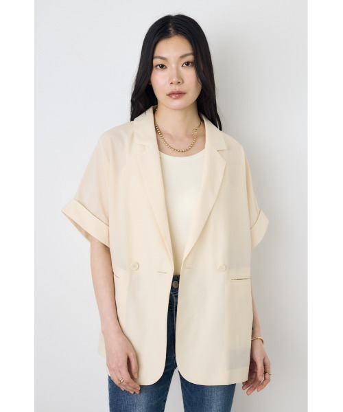AZUL by moussy(アズールバイマウジー)の「COMFORA AIRハーフスリーブジャケット(テーラードジャケット・レディース・アイボリー/ブラウン/ブラック・SMALL/MEDIUM)」の4枚目の写真