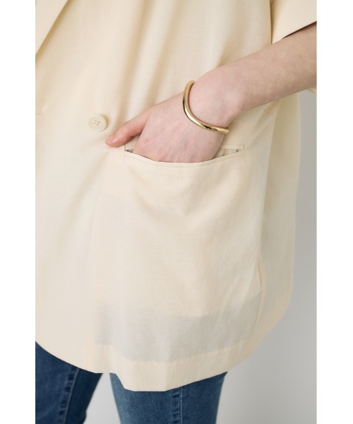 AZUL by moussy(アズールバイマウジー)の「COMFORA AIRハーフスリーブジャケット(テーラードジャケット・レディース・アイボリー/ブラウン/ブラック・SMALL/MEDIUM)」の13枚目の写真