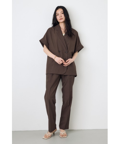 AZUL by moussy(アズールバイマウジー)の「COMFORA AIRハーフスリーブジャケット(テーラードジャケット・レディース・アイボリー/ブラウン/ブラック・SMALL/MEDIUM)」の15枚目の写真