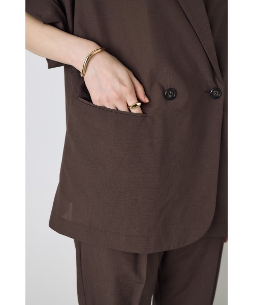 AZUL by moussy(アズールバイマウジー)の「COMFORA AIRハーフスリーブジャケット(テーラードジャケット・レディース・アイボリー/ブラウン/ブラック・SMALL/MEDIUM)」の20枚目の写真