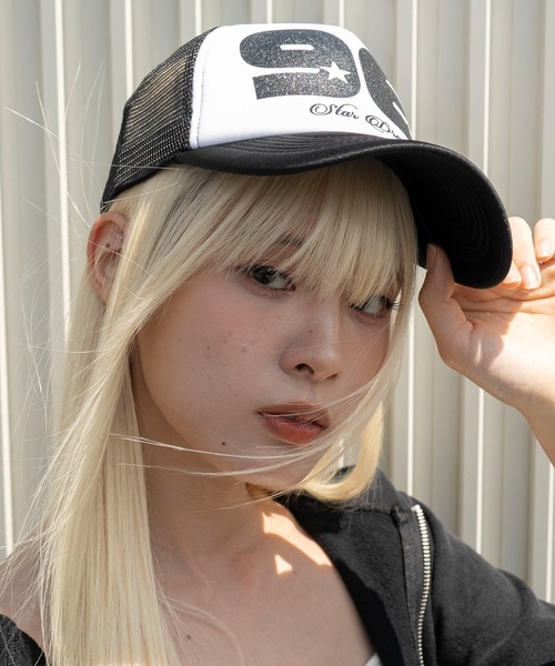 WEGO(ウィゴー)の「WEGO/【26春夏新作】ナンバリングロゴメッシュキャップ(キャップ・レディース・ブラック/ライトピンク/ブラウン・FREE)」の8枚目の写真