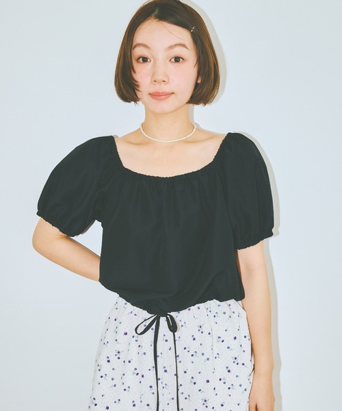 COLORME(カラーミー)の「【AKB48 伊藤百花 着用】ウエストギャザー クロップド トップス(シャツ/ブラウス・レディース・ホワイト/ブラック・FREE)」の1枚目の写真