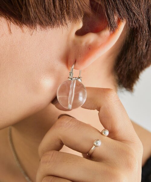ear PAPILLONNER(イアパピヨネ)の「ビッククリアボールピアス(ピアス(両耳用)・レディース・クリア・FREE)」の8枚目の写真