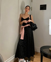 立体感があるフラワーキャミワンピース