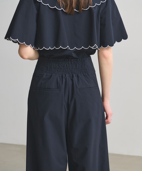 UNITED ARROWS(ユナイテッドアローズ)の「イージー ワイドパンツ ‐はっ水 UVカット 防シワ ウォッシャブル‐(スラックス・レディース・ブラック/ネイビー・36/38)」の22枚目の写真