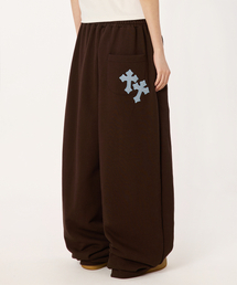 bounDary（バウンダリー）の「ツインクロスバッグパッチロングスウェットパンツ[ブラウン]（スウェットパンツ）」
