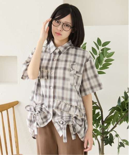 kutir(クティール)の「半袖アソートフリルドロストリボンシャツ(シャツ/ブラウス・レディース・ホワイト/ホワイト系その他/ボルドー/ベージュ/ネイビー/グレー/チャコールグレー/ライトブルー・FREE)」の18枚目の写真