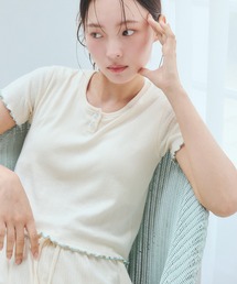 PURR（パー）の「ポワンテール メロウフリル カップ付きTシャツ（ルームウェア/パジャマ）」