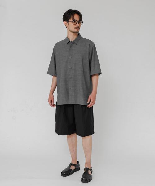 ATON(エイトン)の「『別注』ATON×URBAN RESEARCH WOOL GAUZE SHORT-SLEEVE SHIRTS(シャツ/ブラウス・メンズ・グレー/ネイビー・4/6)」の6枚目の写真
