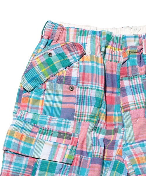 BEAMS PLUS（ビームスプラス）の「Beach 6 Pocket Shorts Patchwork Madras（その他パンツ・メンズ・ピンク・LARGE/MEDIUM/SMALL/X-LARGE）」の3枚目の写真