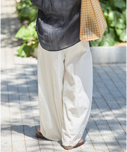 JOURNAL STANDARD(ジャーナルスタンダード)の「【UVカット】タイプライターコクーン パンツ(その他パンツ・レディース・レッド/ブラック/ホワイト/ピンク・36/38)」の6枚目の写真