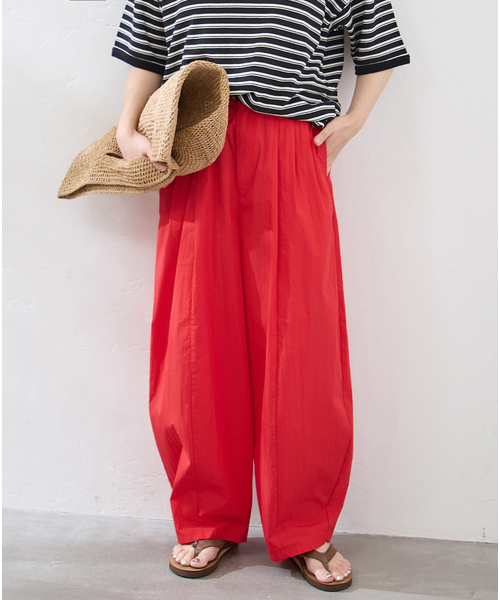JOURNAL STANDARD(ジャーナルスタンダード)の「【UVカット】タイプライターコクーン パンツ(その他パンツ・レディース・レッド/ブラック/ホワイト/ピンク・36/38)」の11枚目の写真