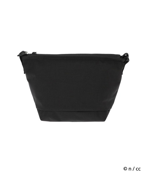 Manhattan Portage(マンハッタンポーテージ)の「NYLON MESSENGER BAG (XXS) FZP 500D CORDURA CKW26(メッセンジャーバッグ・レディース・ブラック・X-SMALL)」の4枚目の写真