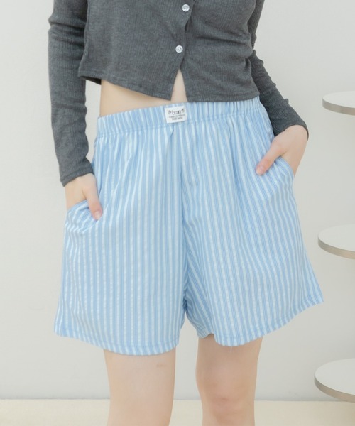 HEILIS(ヘイリス)の「ストライプ柄パジャマショートパンツ / パジャマパンツ ショートパンツ ストライプパンツ サッカーストライプ イージーパンツ ウエストゴム ルームウェア リラックスパンツ ワンマイルウェア レイヤード 春服 夏服 韓国ファッション ピンク ブルー アイボリー(その他パンツ・レディース・アイボリー/ブルー/ピンク・FREE)」の1枚目の写真