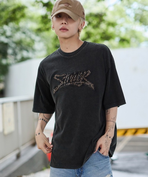 WEGO（ウィゴー）の「WEGO/【26年春夏新作】接触冷感グラフィックBIG T（Tシャツ/カットソー・メンズ・ブラック系その他/ホワイト/レッド系その他・MEDIUM/LARGE）」の4枚目の写真