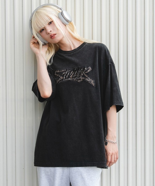WEGO（ウィゴー）の「WEGO/【26年春夏新作】接触冷感グラフィックBIG T（Tシャツ/カットソー・メンズ・ブラック系その他/ホワイト/レッド系その他・MEDIUM/LARGE）」の3枚目の写真